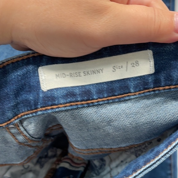 ANTHRO • pilcro mid rise skinny jeans SIZE 28 - Picture 3 of 4